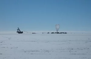 Οι επιστήμονες αδυνατούν να εξηγήσουν ραδιοσήματα που εκπέμπονται κάτω από τον πάγο της Ανταρκτικής