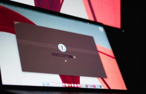 Διέρρευσαν 16 δισ. κωδικοί πρόσβασης σε Apple, Facebook και Google