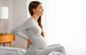 Ποιους κινδύνους κρύβει η εγκυμοσύνη μετά τα 45 για τη μητέρα και το μωρό – Σουηδοί ερευνητές απαντούν