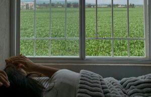 Γιατί δεν πρέπει να ανοίγετε το παράθυρο της κρεβατοκάμαρας τη νύχτα