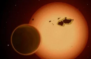 Ανακαλύφθηκε η πιο παράξενη υπερ-Γη στο Σύμπαν