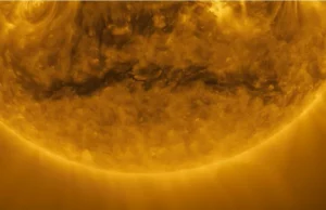 Διαστημικό παρατηρητήριο καταγράφει για πρώτη φορά εικόνες του Νότιου Πόλου του Ήλιου (βίντεο)