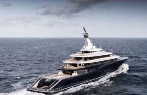 Ο Μπιλ Γκέιτς βγάζει στο σφυρί το «μυστικό» εκπληκτικό σούπερ γιοτ του