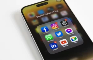 Τέλος τα Social Media για τους ανηλίκους; Προς απαγόρευσή τους οδεύει η ΕΕ