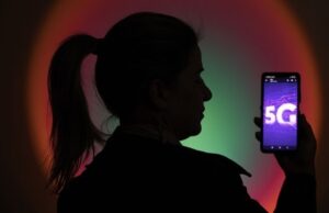 Ericsson Mobility Report: Το 5G θα αντιπροσωπεύει το ένα τρίτο των κινητών συνδρομών το 2025