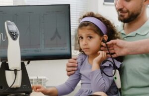 Γονιδιακή θεραπεία αποκαθιστά την ακοή σε ανηλίκους με συγγενή κώφωση