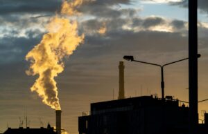 Ακόμη και τα «ασφαλή» επίπεδα ατμοσφαιρικής ρύπανσης «πληγώνουν» την καρδιά