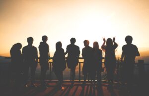 Κριντς, μπρο και… σαπίλα: Κι όμως τις λέξεις αυτές τις ξέρουν και οι… παππούδες