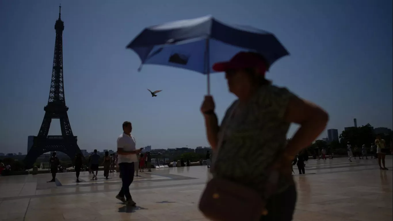 Παρατηρητής κλίματος της ΕΕ: “Η κλιματική αλλαγή δεν έχει σταματήσει” Παρατηρητής κλίματος της ΕΕ: “Η κλιματική αλλαγή δεν έχει σταματήσει”