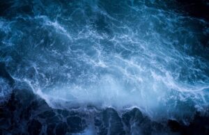 Κίνα: Ανέπτυξε έναν υποβρύχιο μηχανισμό κοπής καλωδίων