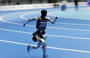 Όλα τα φώτα στους πρώτους Ολυμπιακούς Αγώνες Ανθρωποειδών Ρομπότ