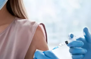 Καρκίνος τραχήλου: Πόσο προστατεύει ο εμβολιασμός κατά του HPV τις ευπαθείς ομάδες