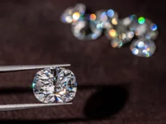 Γιατί οι επιστήμονες πιστεύουν ότι τα διαμάντια θα μπορούσαν να βοηθήσουν στον εντοπισμό του καρκίνου που έχει εξαπλωθεί