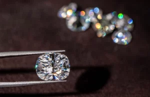 Γιατί οι επιστήμονες πιστεύουν ότι τα διαμάντια θα μπορούσαν να βοηθήσουν στον εντοπισμό του καρκίνου που έχει εξαπλωθεί