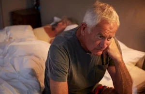 Η χρόνια αϋπνία μπορεί να επιταχύνει τη γήρανση του εγκεφάλου κατά 3,5 χρόνια