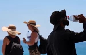 Η Ευρώπη αντιμετωπίζει απώλειες δισεκατομμυρίων από καλοκαιρινούς καύσωνες, ξηρασίες και πλημμύρες, προειδοποιεί μελέτη