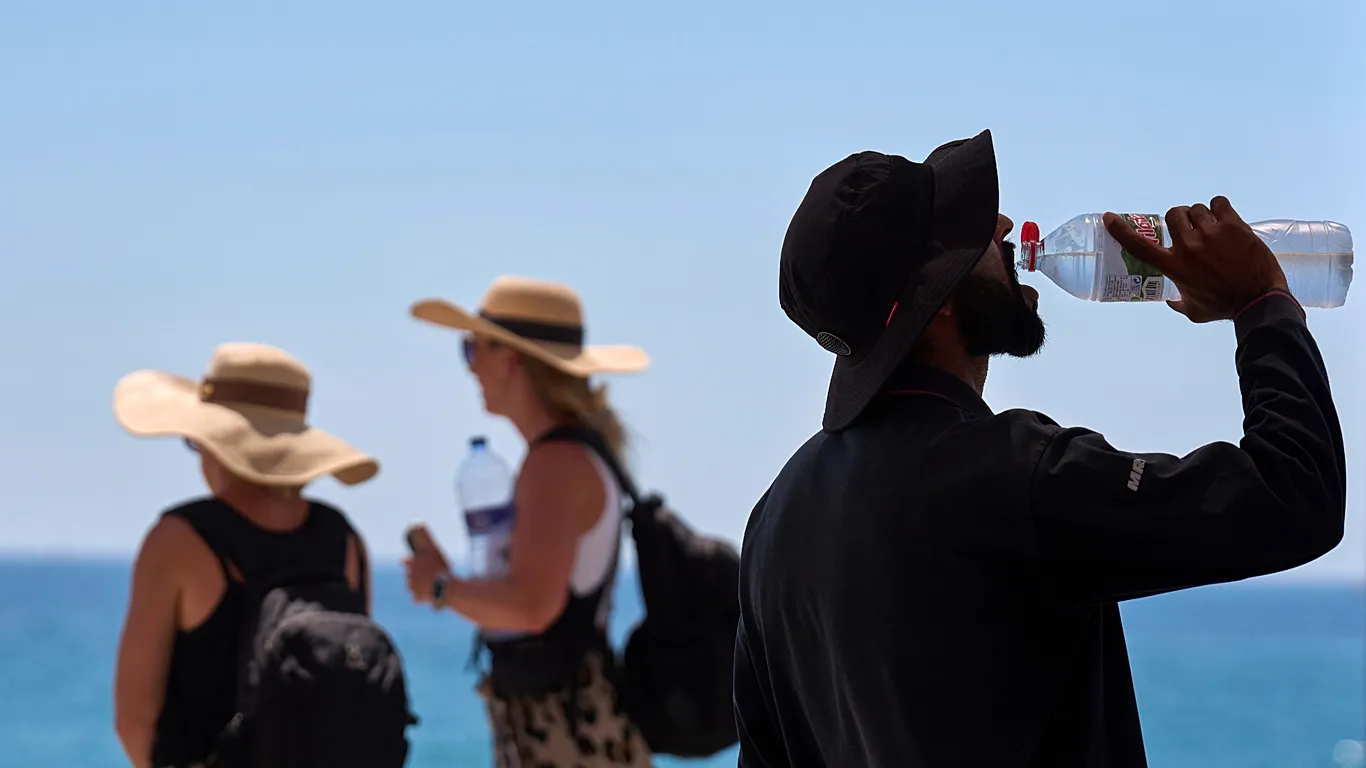 Η Ευρώπη αντιμετωπίζει απώλειες δισεκατομμυρίων από καλοκαιρινούς καύσωνες, ξηρασίες και πλημμύρες, προειδοποιεί μελέτη