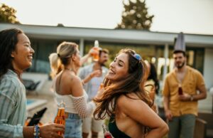 Το περιβάλλον, τα γονίδια και η ποιότητα ζωής – Πώς οι συνθήκες διαβίωσης επηρεάζουν την υγεία και τη μακροζωία