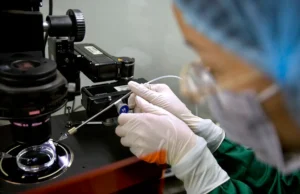 Μια σπάνια αλλεργία μπορεί να μετατρέψει το σεξ σε πραγματικό κίνδυνο για την υγεία – Οι αιτίες και τα συμπτώματα