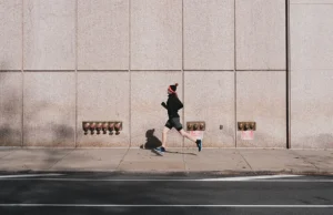 Η ατμοσφαιρική ρύπανση μπορεί να περιορίζει τα οφέλη της άσκησης για την υγεία, δείχνει έρευνα