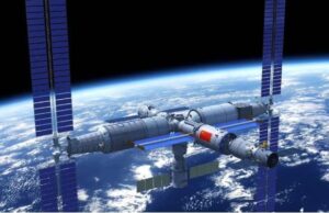 Πακιστανός αστροναύτης ο πρώτος διεθνής επισκέπτης στο «Ουράνιο Παλάτι» της Κίνας