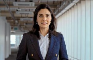 Το Channel 4 έφτιαξε την πρώτη ΑΙ δημοσιογράφο!