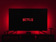 Το Netflix κοντά στην ιστορική εξαγορά της Warner Bros Discovery