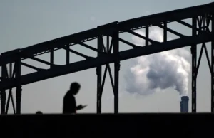 Η ατμοσφαιρική ρύπανση συνδέεται με πάνω από 180.000 θανάτους στην ΕΕ Ποια χώρα επλήγη περισσότερο;