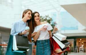 Οι νέοι καταναλωτές και η AI αναζωογονούν την αγορά