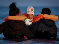 Μεταναστευτικό: Δίδυμα κοριτσάκια «χάθηκαν» στη Μεσόγειο, εν μέσω σφοδρής θαλασσοταραχής