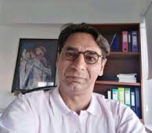 Με βαθιά θλίψη, το Πανεπιστήμιο Λεμεσού αποχαιρετά τον κ. Δημήτρη Τσιρόπουλο, ο οποίος έφυγε σήμερα πρόωρα από τη ζωή