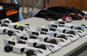 Παρουσιάσεις STEM Racing της Αμερικανικής Ακαδημίας Λάρνακας: Εμπνέοντας Μαθητές Δημοτικών Σχολείων σε Ολόκληρη την Κύπρο