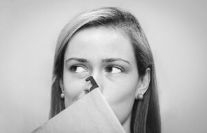 Σφύριγμα: Η επιστημονική αλήθεια – Το «τεστ των 100 ανθρώπων»