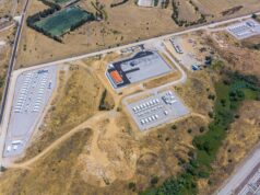 Σε λειτουργία το πρώτο πάρκο «μπαταριών» της HELLENiQ ENERGY